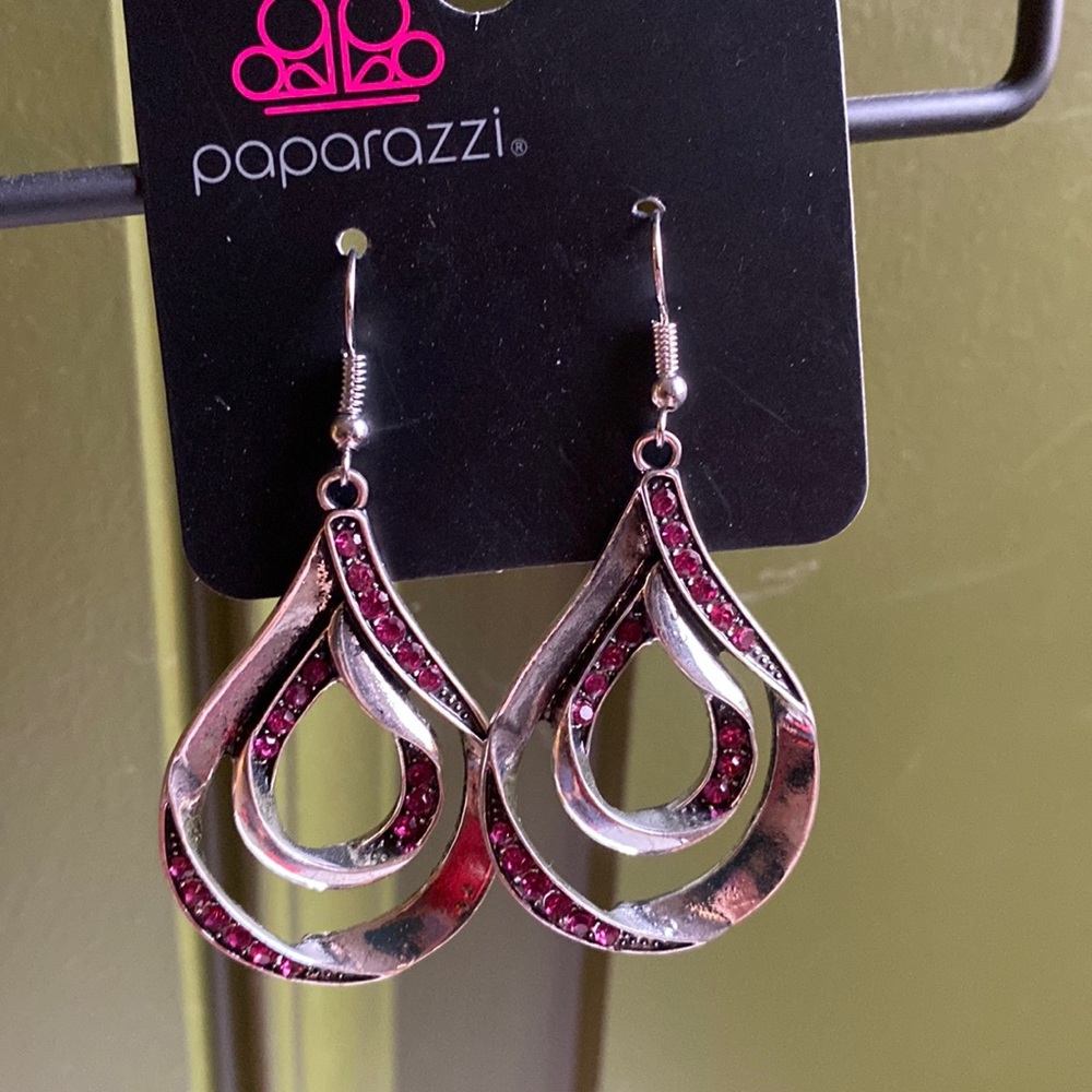 Silver and hot pink gems earrings